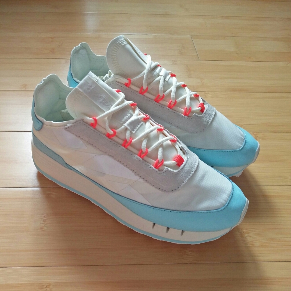 -NEW- Reebok Legacy 83 Sneakers 7.5